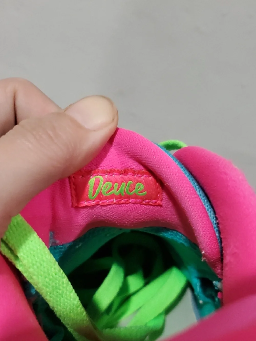 Jordan Tatum 2 Sneakers in Teal, Pink & Neon. - Picture 12 of 13